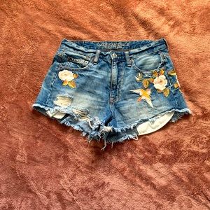 American eagle high waisted shorts